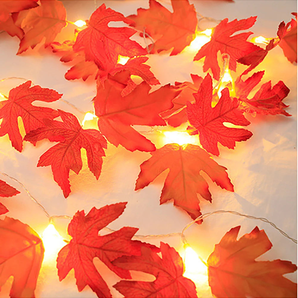 Guirnalda de Luces LED de Halloween 2/3/6M – Farolillos con Hojas de Arce Artificiales – Decoración para Halloween, Navidad y Día de Acción de Gracias en el Hogar